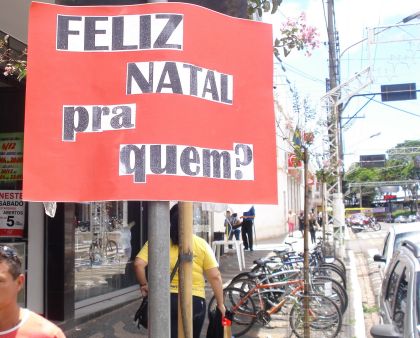 Coletivo VIDA - Grupo se manifesta a favor da vida neste natal