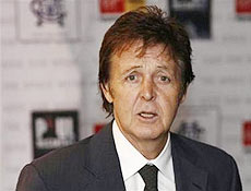 Paul McCartney protesta contra massacre de cangurus na Austrália