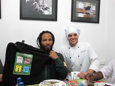 Ziggy Marley e banda em tour pelo Brasil apoiam campanha Segunda sem Carne da Sociedade Vegetariana Brasileira 